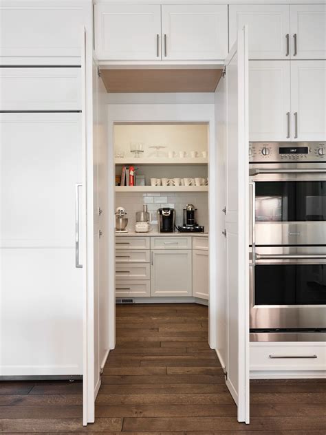 Kitchen Designs With Butlers Pantry In Layout Image To U