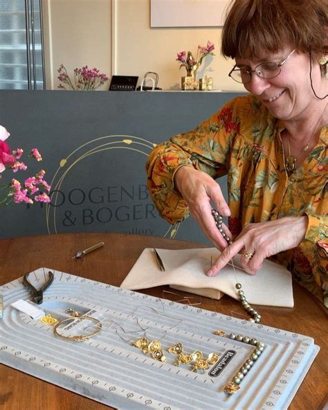 Here You Can See Heleen Knotting A Tahiti Pearl Necklace This One Is