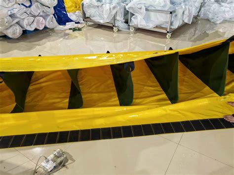 Litong Portable Pvc Tarp Collapsible Dam Easy Flood Barrier Gate For