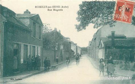 Cpa France Romilly Sur Seine Rue Magenta Aube Romilly