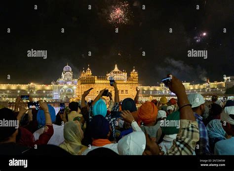 Golden Temple Amritsar Diwali Stock Photo - Alamy