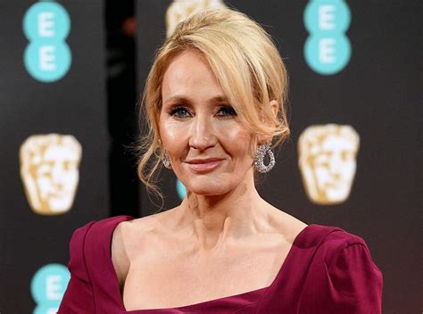 J K Rowling Es Criticada Por Comentario Contra Escoceses