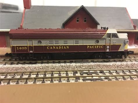 N Scale Model Power Canadian Pacific Fp 7 Metal Locomotive 7442