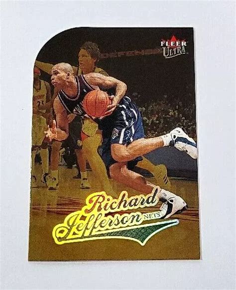 2004 05 FLEER ULTRA Richard Jefferson médaillon d or découpé sous