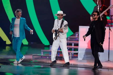 El Gran Show De Apertura De Los Latin Grammy Con El Homenaje De Ricky Martin A Gustavo Cerati