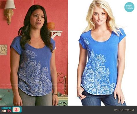 Wornontv Janes Blue Floral Tee On Jane The Virgin Gina Rodriguez Clothes And Wardrobe From Tv