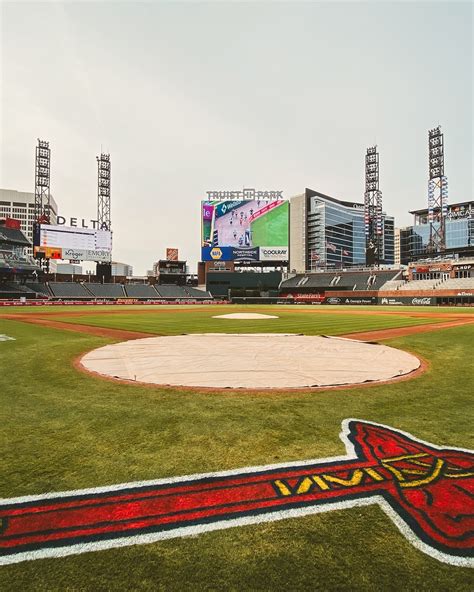 Travelers blast the USA GA Atlanta Renaissance Atlanta Waverly Hotel & Convention Center booking fees 1