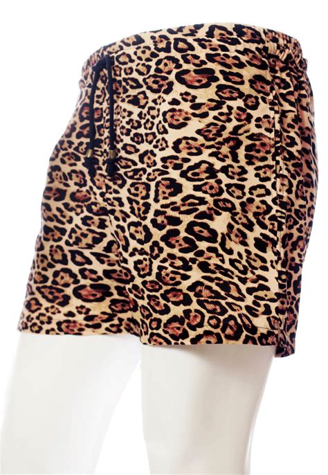 Conjunto Oncinha Estampado Animal Print Camisa Shorts Unissex Onça