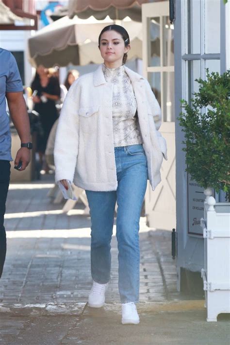 Selena Gomez Steal Her Style Jeans And Jean Jacket Outfits Types