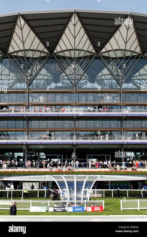 Parade Ring Ascot Hi Res Stock Photography And Images Alamy