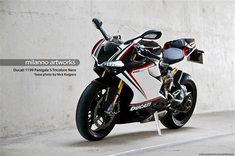 Ducati Ducati 1199 Panigale S Tricolore - Moto.ZombDrive.COM