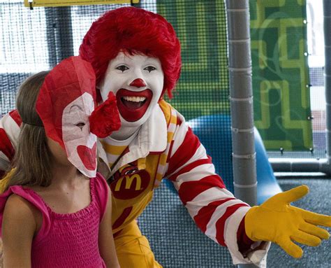 Ronald McDonald lying low amid creepy clown craze | FOX8 WGHP