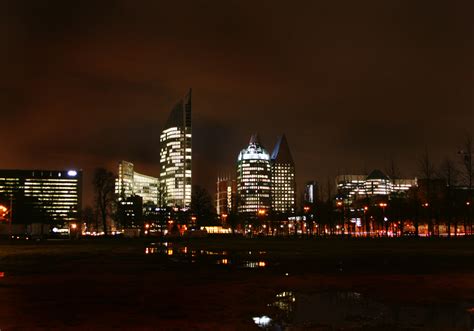 Den Haag skyline by night by jan-paul on DeviantArt