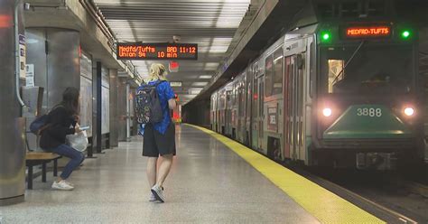 MBTA's fall schedule begins for subway and bus lines - CBS Boston