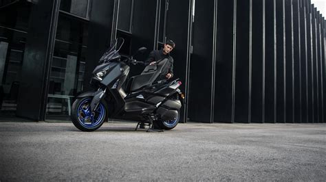 Motorrad Vergleich Yamaha Xmax Vs Suzuki Burgman