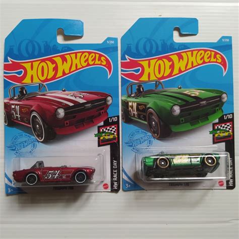 Hot Wheels Triumph TR HW RACE DAY Shopee Malaysia