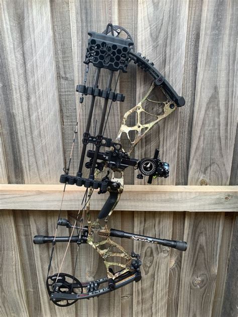 Hoyt Helix Turbo Compound Bow