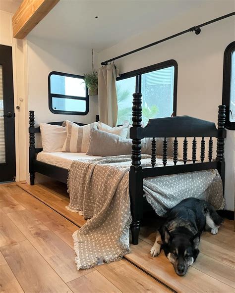 21 Stunning Rv Renovations Amazing Rv Remodel Ideas Artofit