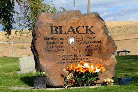 Headstones And Memorials — Rockitecture