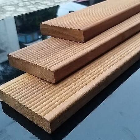 Decking Kayu Ulin Produk Terbaik Untuk Area Terkena Panas Dan Hujan