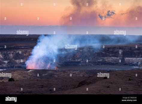 Halemaumau Crater Usa United States America Hawaii Big Island Hawaii