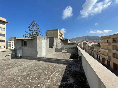 Vendita Appartamento In Via Archi 97 Trapani Buono Stato Primo Piano