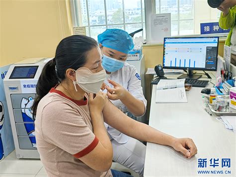 首款國産帶狀皰疹疫苗完成雲南首針接種 適用40歲以上人群新華網