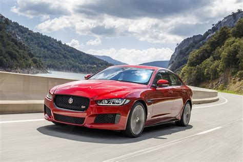 Jaguar Announces 240 Hp Twin Turbo Diesel For 2018 F Pace Xe And Xf