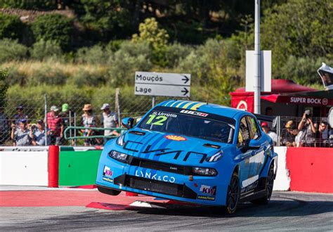 WTCR En Vila Real Carrera 1 Doblete De Lynk Co Con Urrutia Y