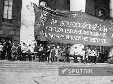 Delegates Congress Soviets Sputnik Mediabank