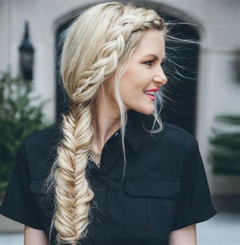 20 Idées De Coiffure Pour être La Reine De La Soirée Tresse épi