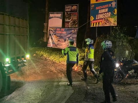 Kapolrestabes Urai Kemacetan Di Jalur Wisata Medan Sibolangit