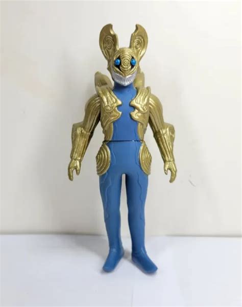 Alien Barossa Bandai Ultraman Z Kaiju Ultra Monster Series Figura