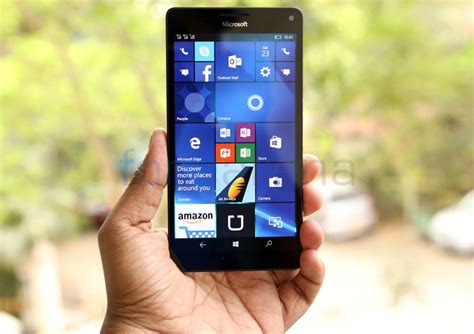 Microsoft Lumia 950 XL Dual SIM And Display Dock Unboxing