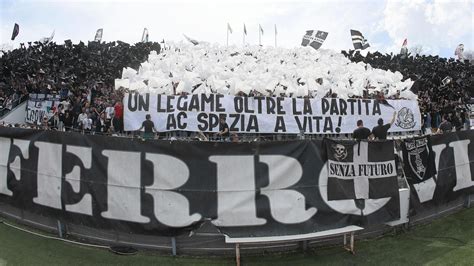 Spezia Lazio Curva Ferrovia Sold Out The Sale Continues Spezia