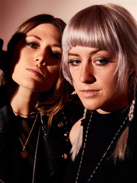 Larkin Poe Livestreams Veeps