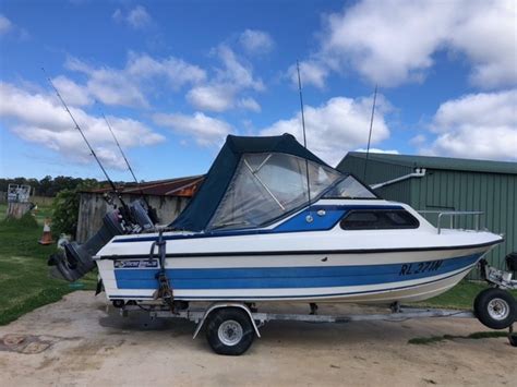 Fibreglass Cabin Runabout With Trailer Auction 0011 5052032 Grays