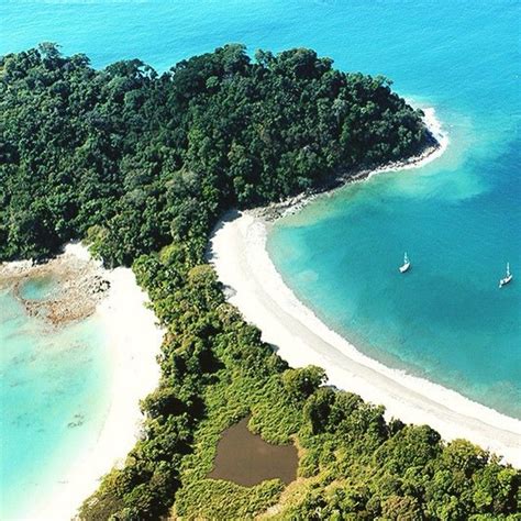 manuel antonio national park - Times Robot