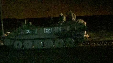 Remarkable CNN Reporter Spots Major Russian Tank Movement On Live TV