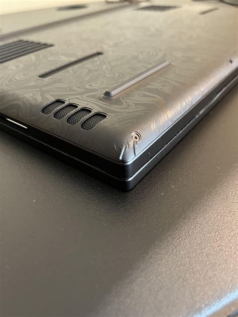 Back Corners Messed Up 2023 Razer Blade 16 Rdbrand