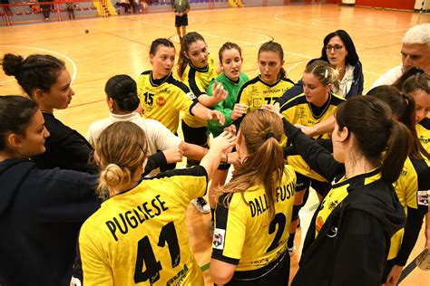 Tto Pontinia Home Handballtime Lo Spettacolo Della Pallamano