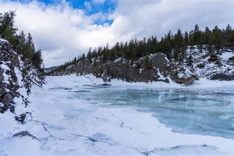 Banff’s Best Winter Photo Locations: 11 Spots for Insta-Magic – Park Pilgrim