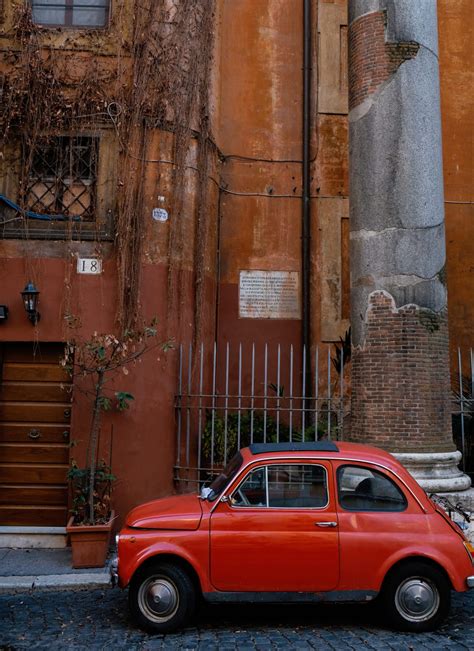 Icons of Italy: The Fiat 500 Was the First True City Car - Italy Segreta - Culture