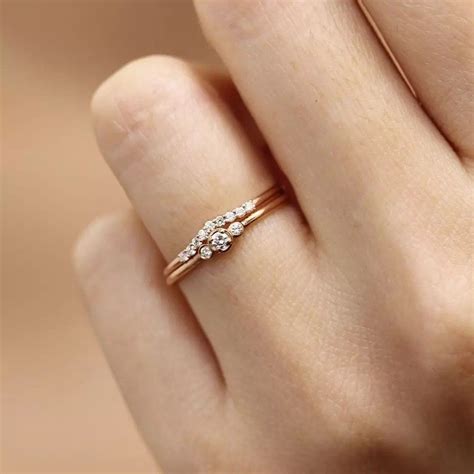 Dainty Engagement Rings Classic Engagement Rings Diamond Engagement