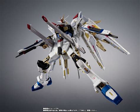 Bandai Super Alloy Mighty Strike Freedom Gundam