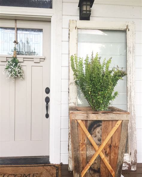 Use Old Doors As A Focal Point - Twelve On Main