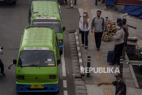 Ribuan Angkot Di Kota Bogor Terancam Tak Bisa Mengaspal Lagi