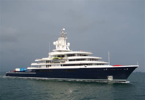 Luna Yacht Worlds Largest Expedition Motor Yacht Picked Up By Roman