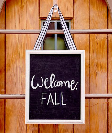 7 Inviting Fall Door Decorations That Go Beyond Wreaths Decor Report