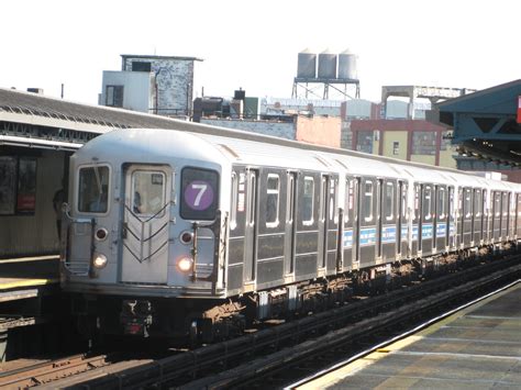 Mta Nyc Subway R62a On 7 A Mta New York City Subway R62 Flickr